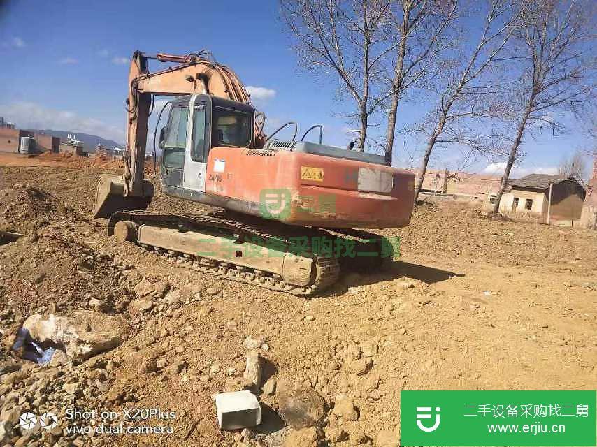 云南出售二手立ZX240挖掘機