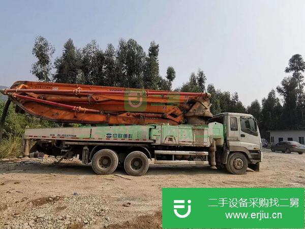 云南出售二手中聯47米泵車