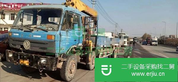 湖北出售二手宇通八噸小三軸隨車吊