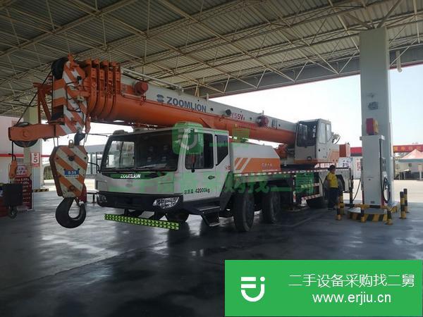 河南出售二手中聯(lián)55噸吊車