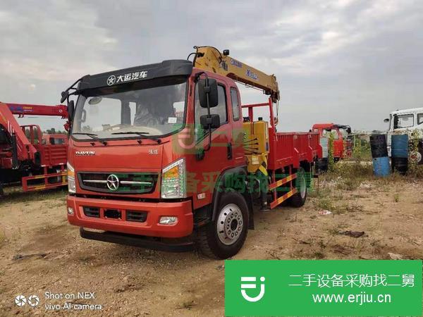 重慶出售二手大運6.3噸隨車吊
