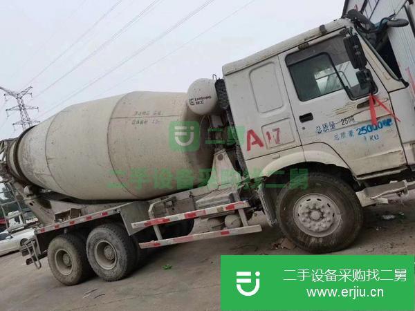 河北出售二手豪沃大12方攪拌車
