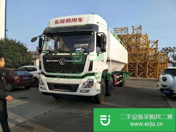湖南出售二手陜汽軒德輕量化32方散裝飼料運(yùn)輸車