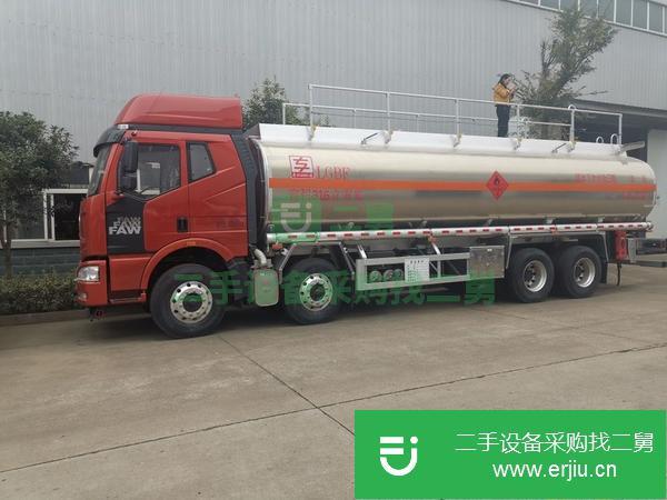 湖北出售二手解放JH6油罐車