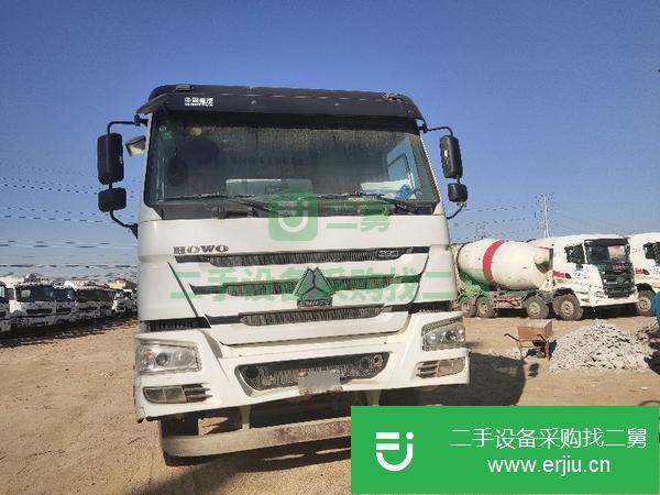江西出售二手18年豪沃攪拌車大12方