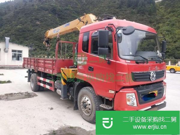 湖北出售二手18年9月徐工8噸雙聯泵隨車吊,上操作四只腿,玉柴180馬力