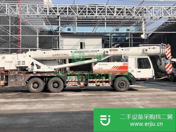 四川出售二手中聯(lián)25噸汽車吊