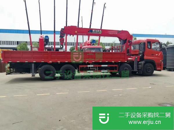 湖北出售二手東風(fēng)天龍前四后八康機(jī)270馬力隨車吊