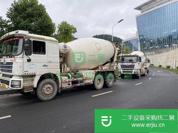 內蒙古出售二手德龍F3000大16方攪拌車