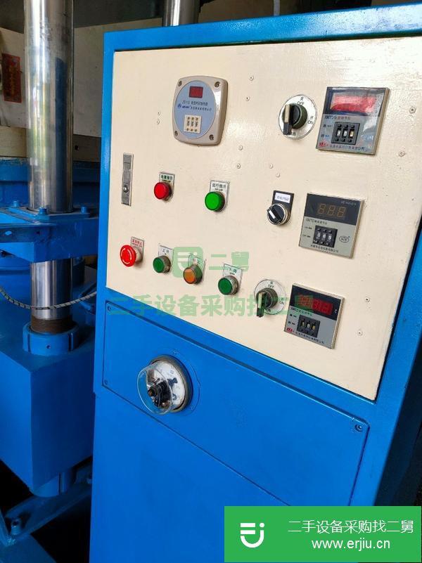 廣東出售二手250噸熱壓機(jī)