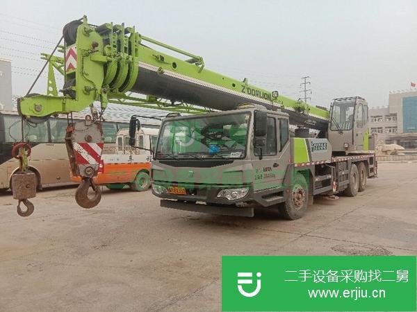 山東出售中聯吊車四節桿，手續齊全，無事故，包過戶