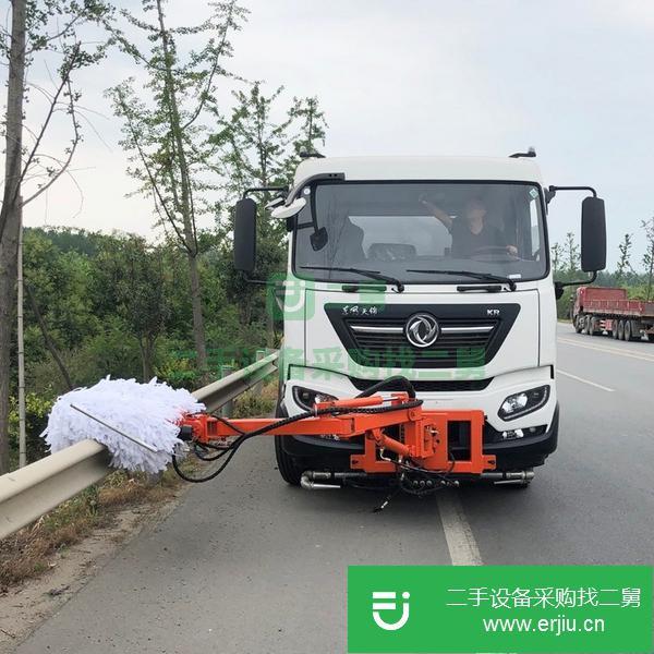 貴州出售二手東風灑水護欄清洗車