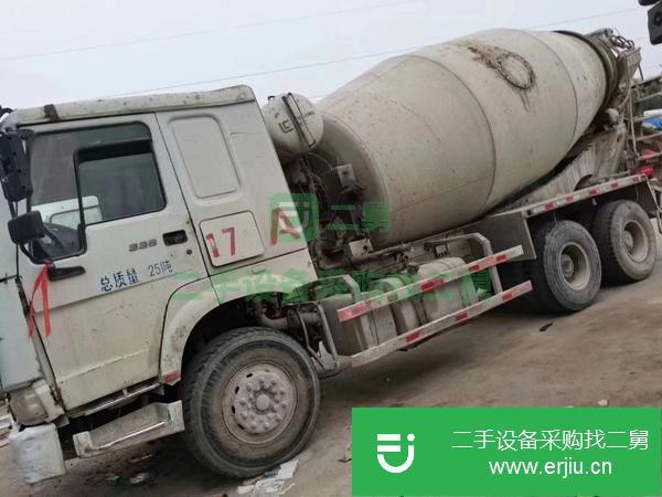 河北出售二手豪沃大12方攪拌車