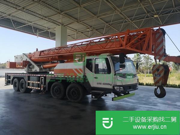 河南出售二手中聯(lián)55噸吊車