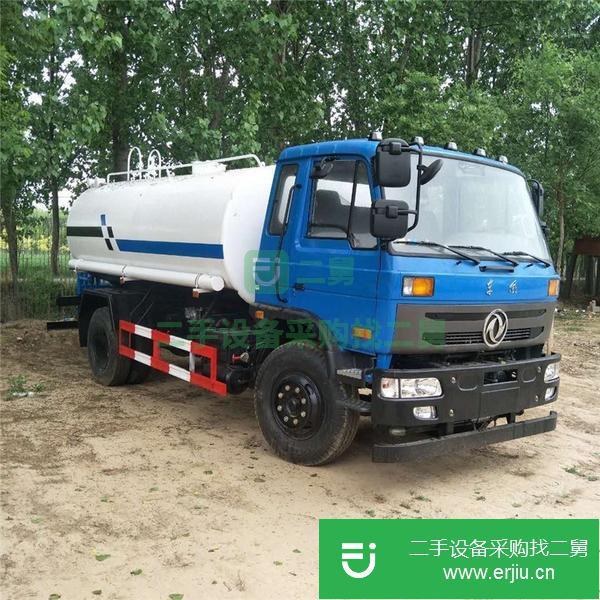 四川出售二手東風(fēng)多利卡D9/12方霧炮灑水車