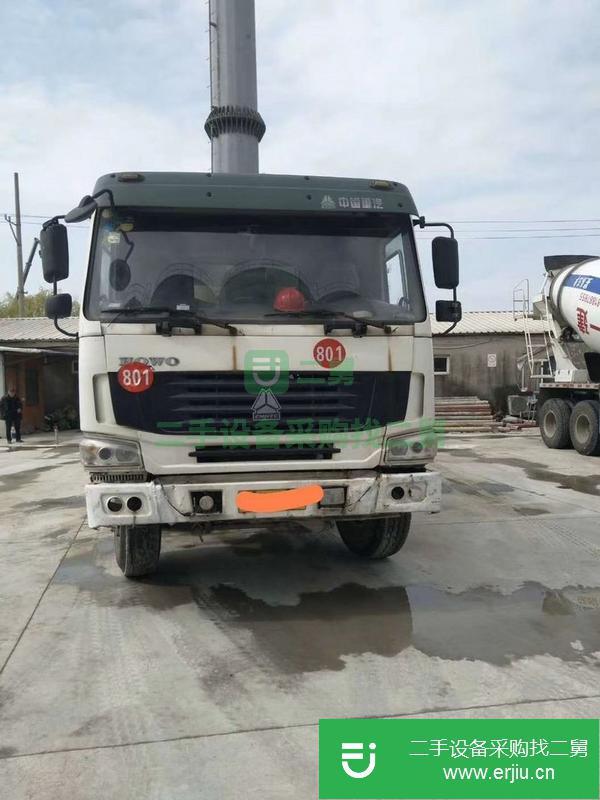 山東出售二手大18方豪沃攪拌車，手續齊全