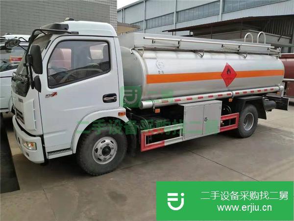 四川出售二手東風多利卡8噸油罐車