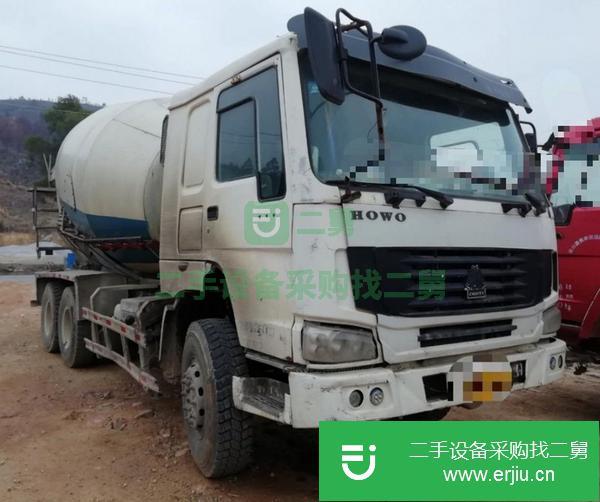福建出售二手重汽豪沃大12方攪拌車