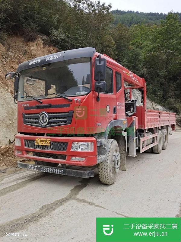 湖南出售二手東風玉柴270馬力12噸吊車