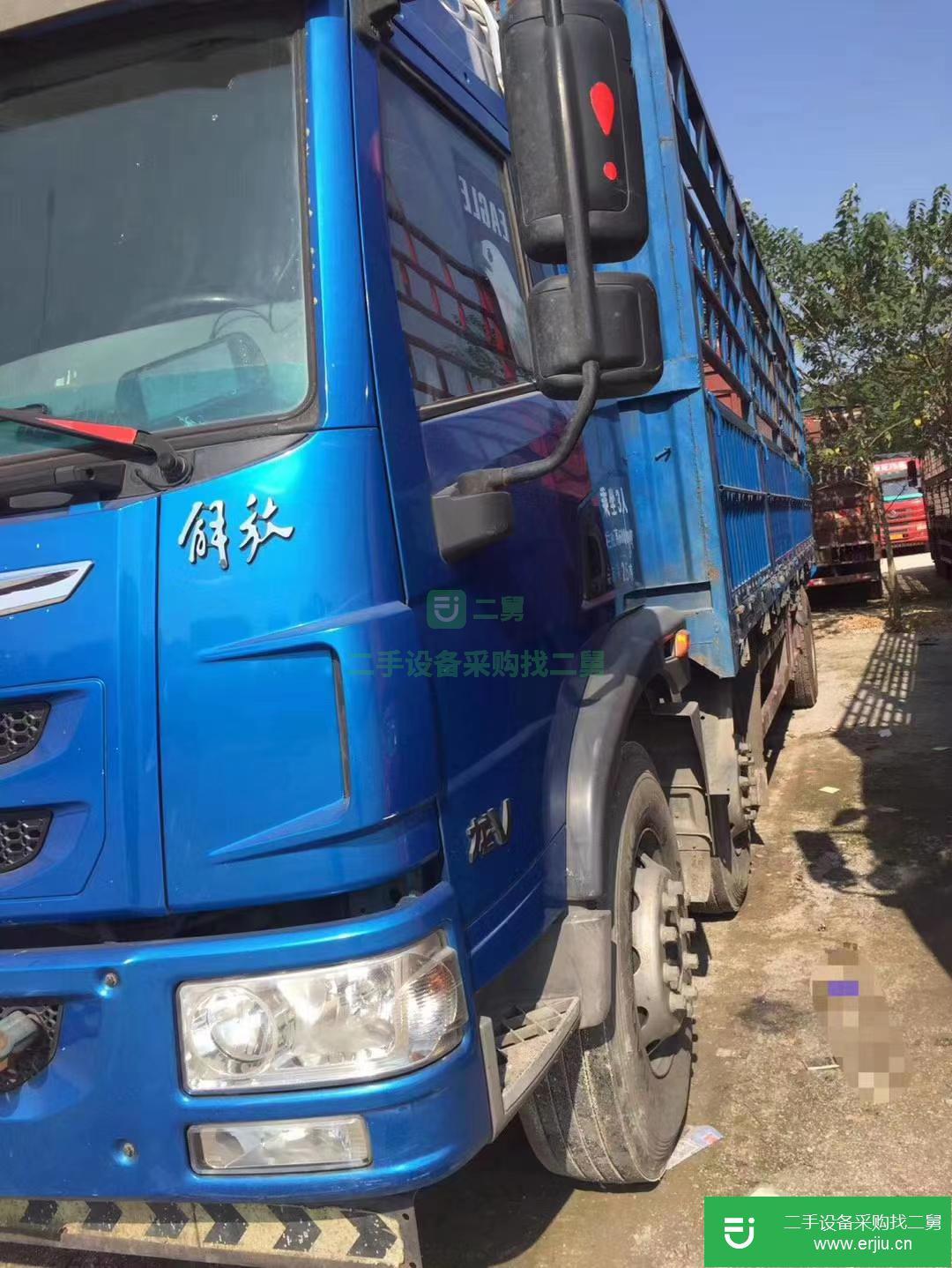 江西出售二手青島解放220馬力貨車