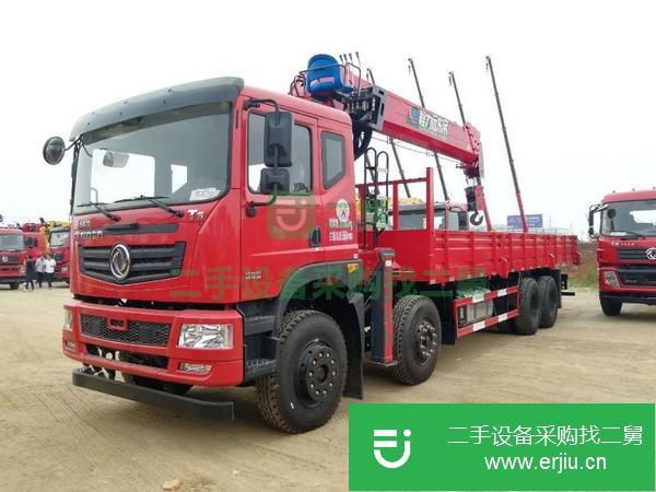 新疆出售二手東風前四后八16噸隨車吊