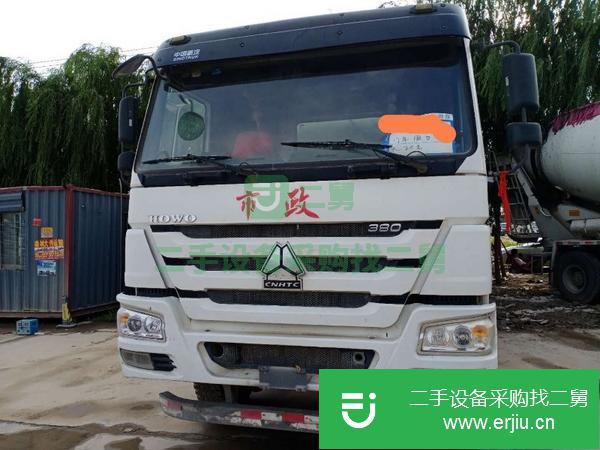 山東出售二手前四后八豪沃?jǐn)嚢柢?國五 大20方 380馬力