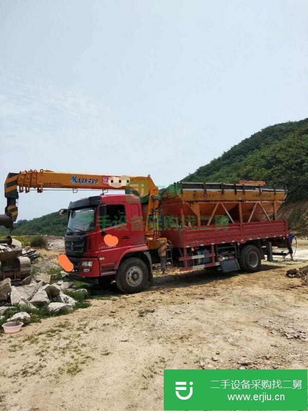 江蘇出售二手解放單橋8噸180馬力隨車吊