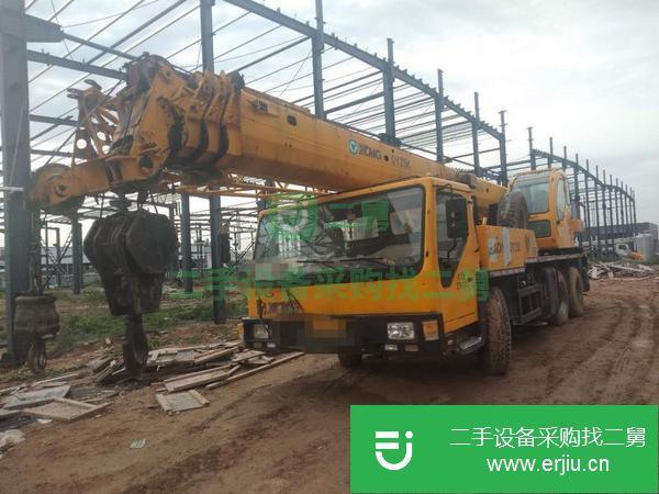 河南出售二手徐工吊車，原版無事故手續(xù)齊全