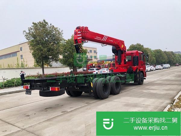 江西出售二手東風后八輪玉柴240馬力配三一12噸5節(jié)臂隨車吊