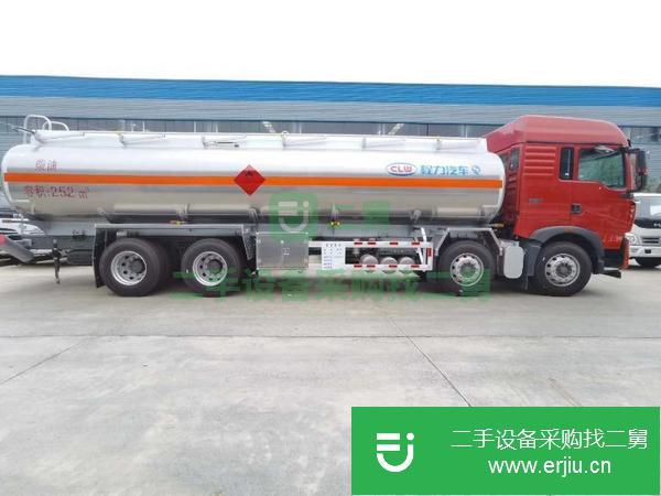 天津出售二手重汽豪沃前四后八8噸340馬力油罐車