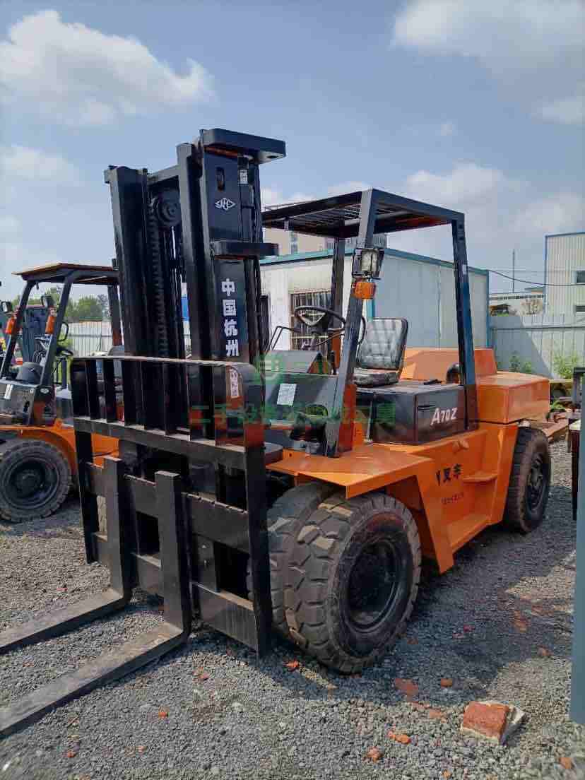 低價出售二手合力杭州H35叉車