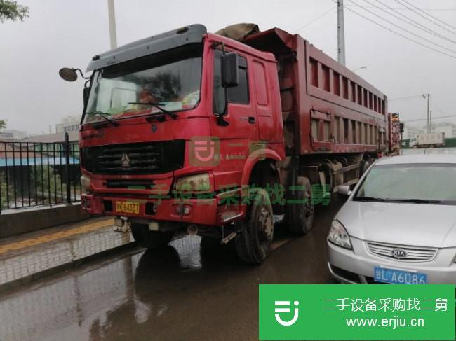 甘肅出售二手中國重汽自卸車