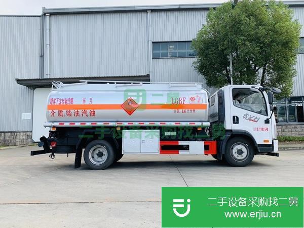 內蒙古出售二手解放虎V8噸油罐車