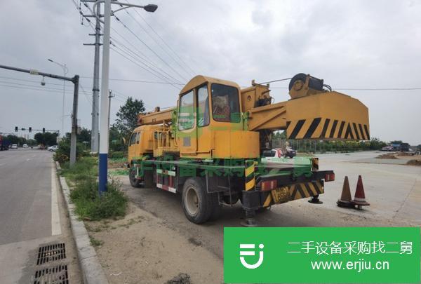河北出售二手09年柳工大八噸四節臂汽車吊
