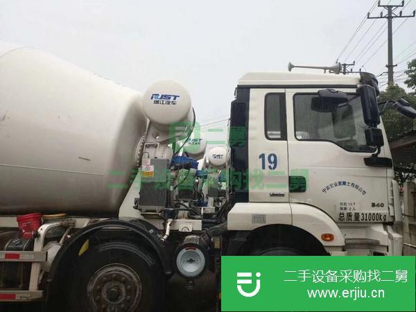 山東出售二手德龍攪拌車，濰柴發動機，大12方