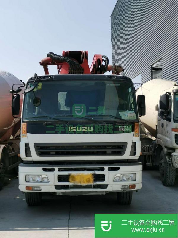 江蘇出售二手6節臂泵車 五十鈴52米底盤。