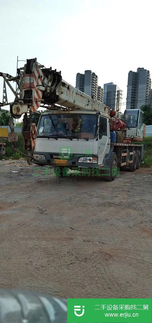 廣西出售二手中聯重科16噸汽車吊