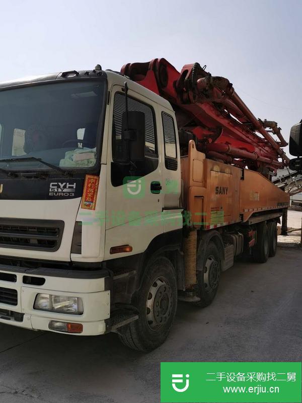 江蘇出售二手6節臂泵車 五十鈴52米底盤。