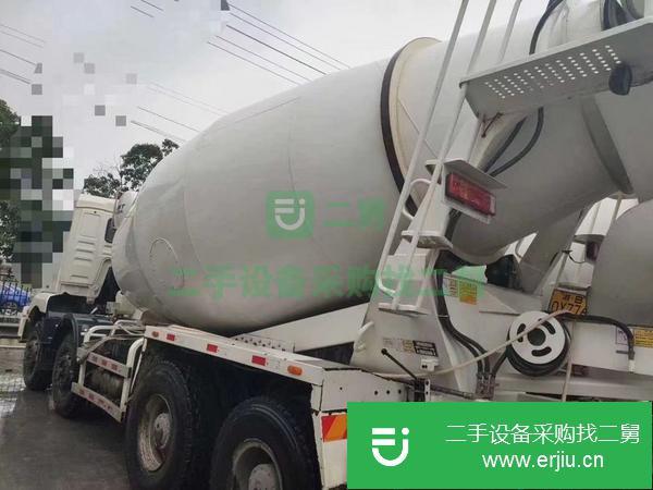 山東出售二手德龍攪拌車，濰柴發動機，大12方