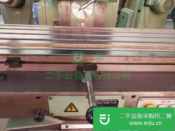 江蘇出售二手北一XA6132萬(wàn)能升降臺(tái)銑床