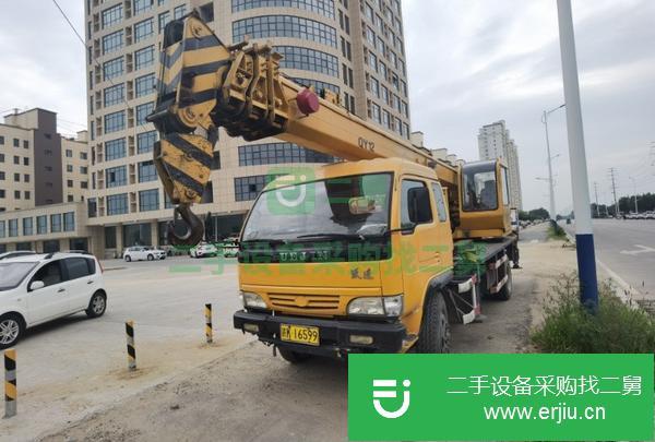 河北出售二手09年柳工大八噸四節臂汽車吊