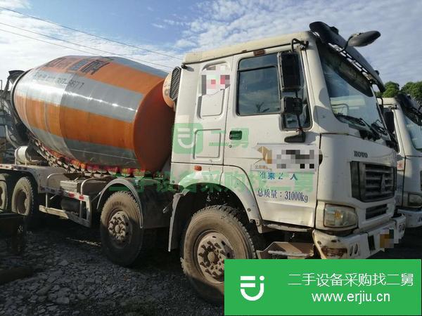 廣西出售二手大15方豪沃攪拌車,中聯上裝,重汽375發動機