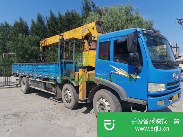 黑龍江出售二手十噸大臂14.7米隨車吊
