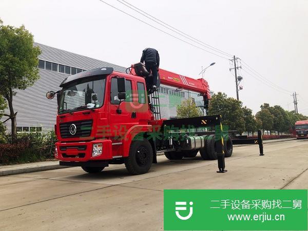 江西出售二手東風后八輪玉柴240馬力配三一12噸5節(jié)臂隨車吊