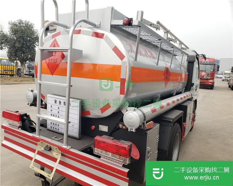 湖北二手楚瑞藍牌國五102馬力油罐車