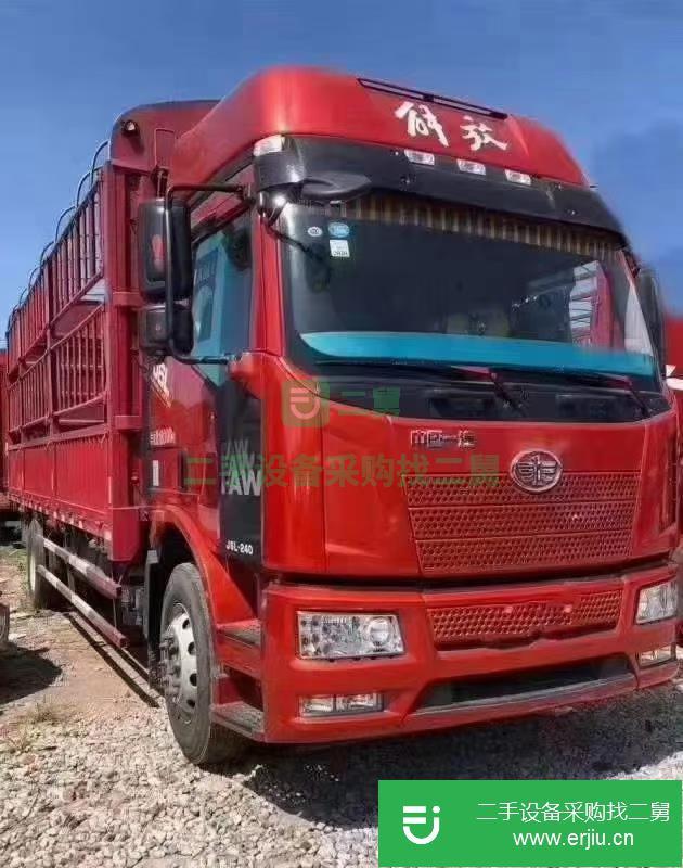 江西出售二手一汽解放240馬力貨車