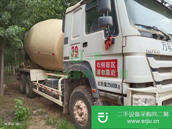 山東出售二手19年豪沃攪拌車，中集凌宇罐大14拉17方