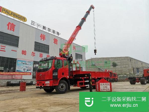 廣東出售二手180馬力解放8噸隨車吊