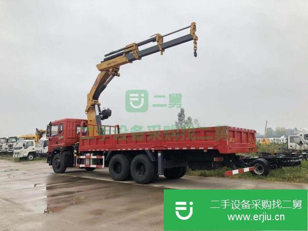 廣東出售二手東風(fēng)后八輪配徐工折臂14噸隨車吊