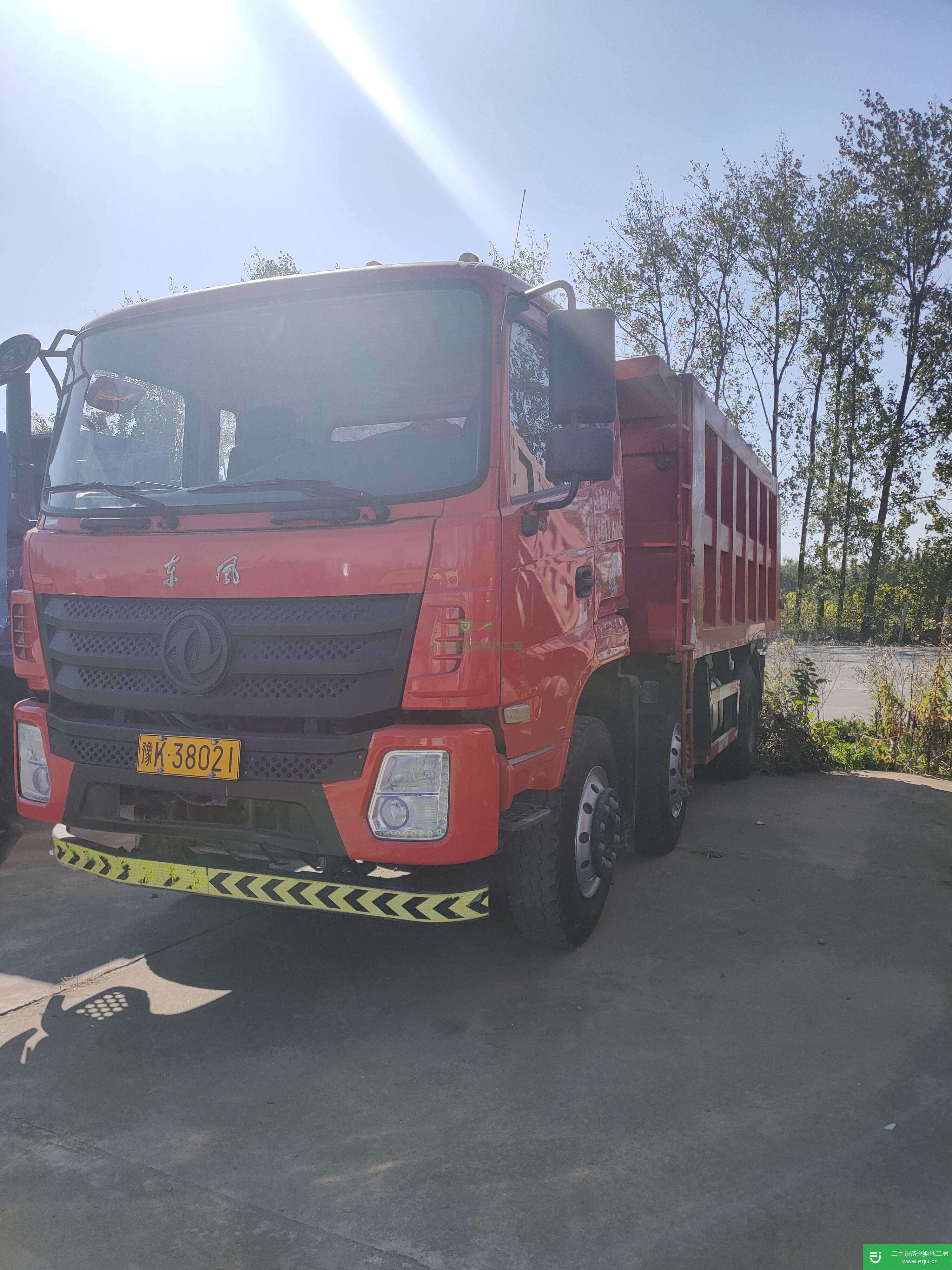 江蘇出售二手東風柳汽220馬力自卸車